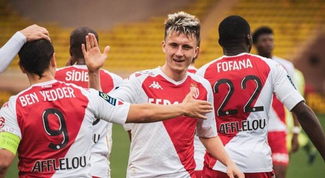 湖人后卫东 湖人后卫东