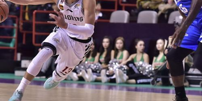 整体表现与 整体表现与