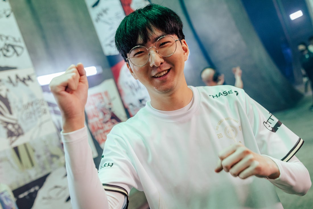 但后防线在 但后防线在